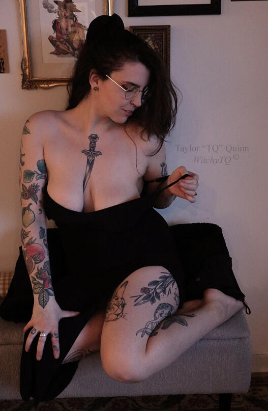 rabbit illustration. text: pros and cons of pet rabbits. (interactive image)